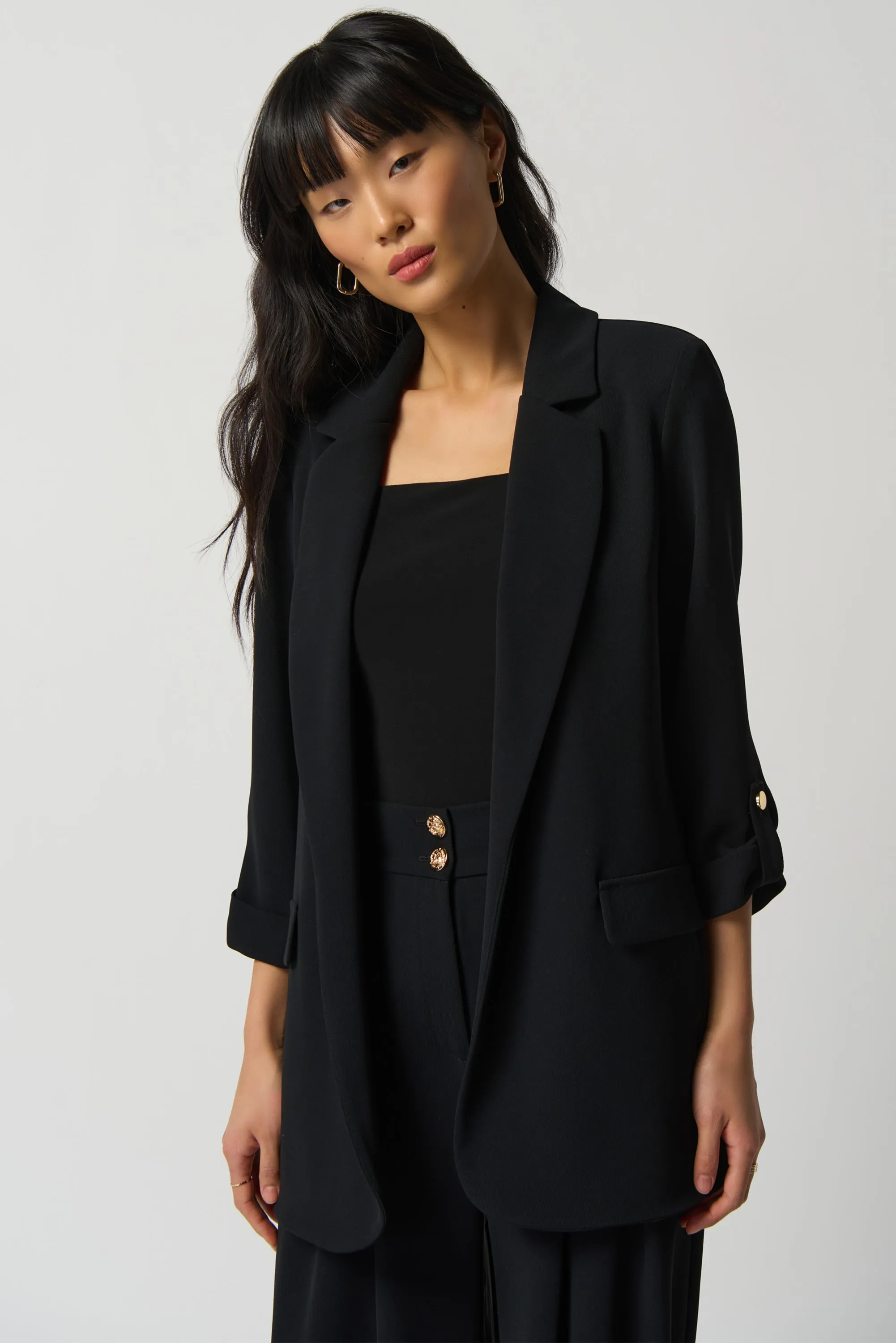 BLAZER WITH TAB SLEEVE