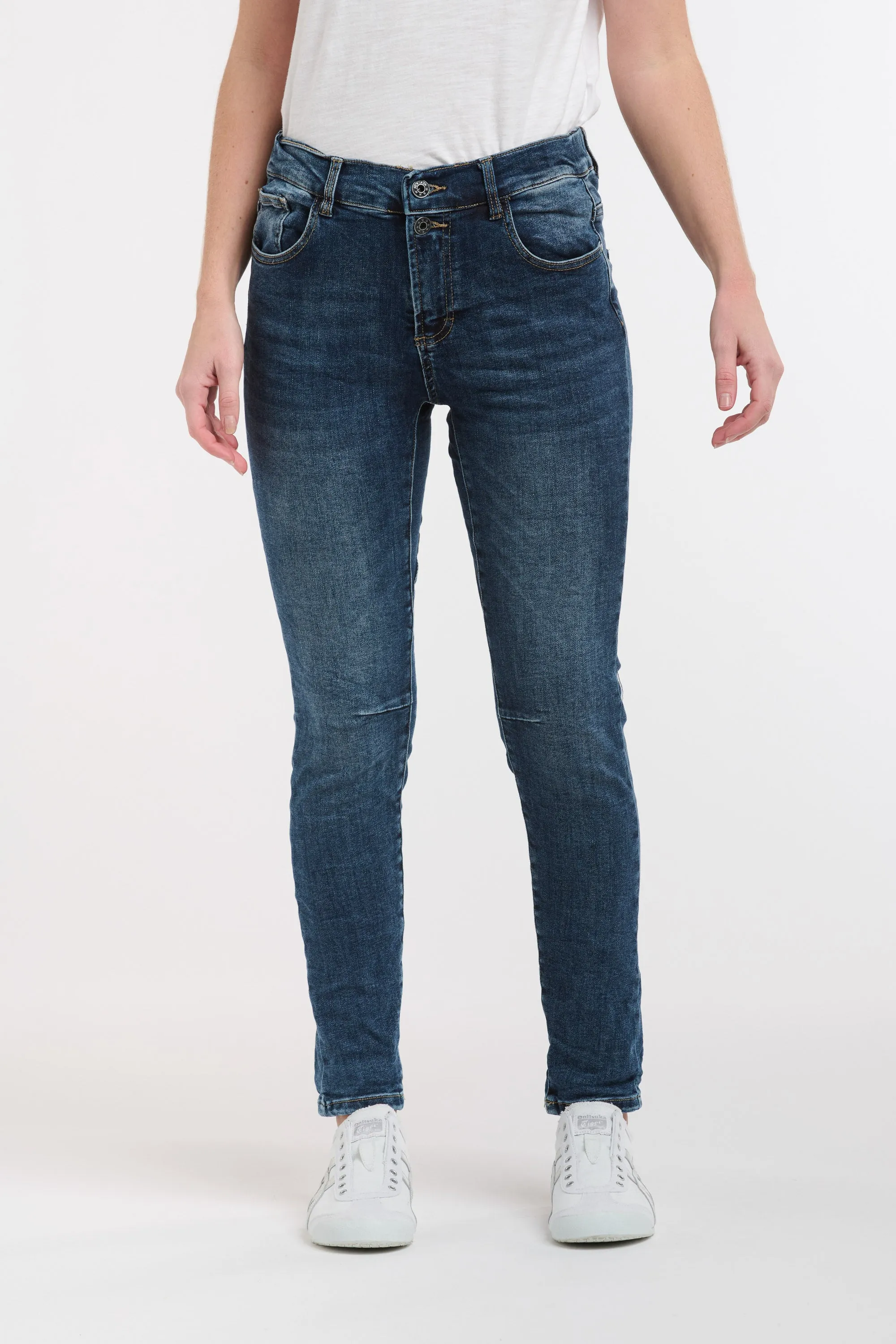 Emma Dark Wash Jean