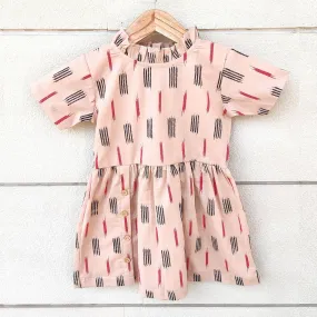 Ikeda Designs Ikat Print half Sleeves Dress - Pink