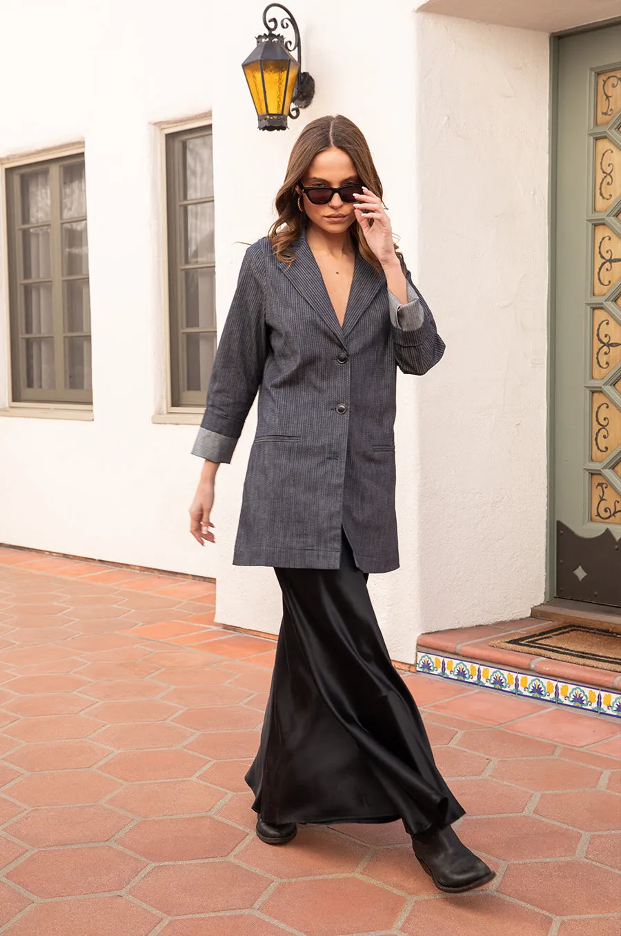 RELAXED BLAZER IN DENIM STRIPE