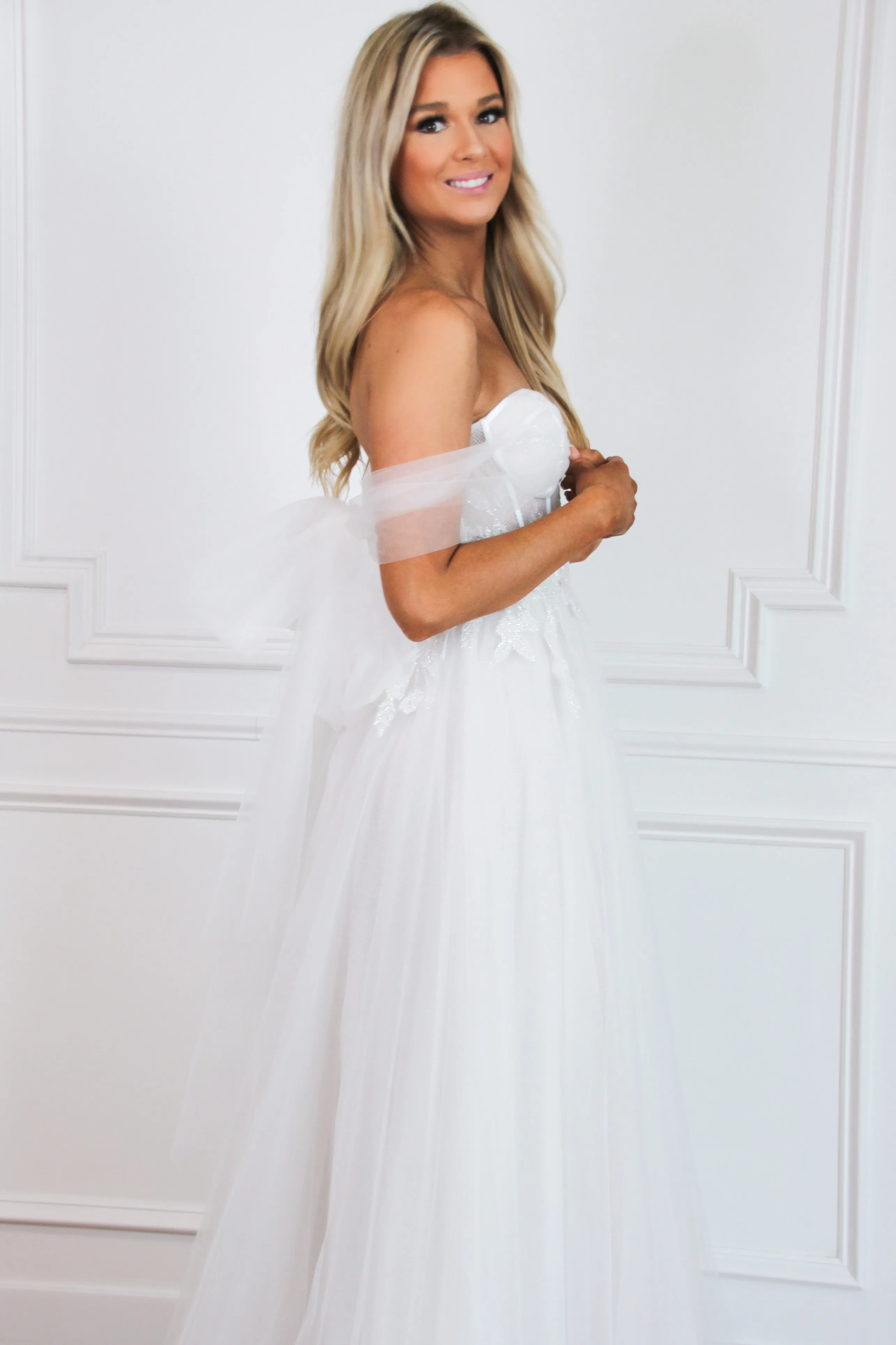 Valeria Off Shoulder Tulle Slit Wedding Dress: Off White